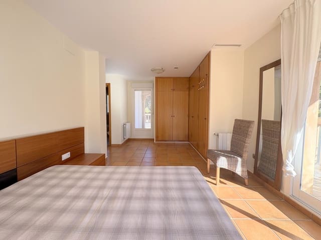 4 bedroom Villa for rent in Portichol - Balcón al Mar, Javea / Xàbia with pool garage - € 2,700 (Ref: 8541478)