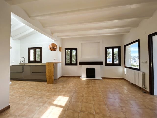 4 chambre Villa/Maison à vendre à Cap Martí - El Tossalet - Pinomar, Javea / Xàbia avec piscine garage - 790 000 € (Ref: 8884512)