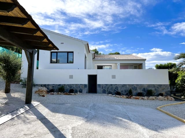 Chalet de 3 habitaciones en Javea / Xàbia en venta con piscina garaje - 1.190.000 € (Ref: 8947641)