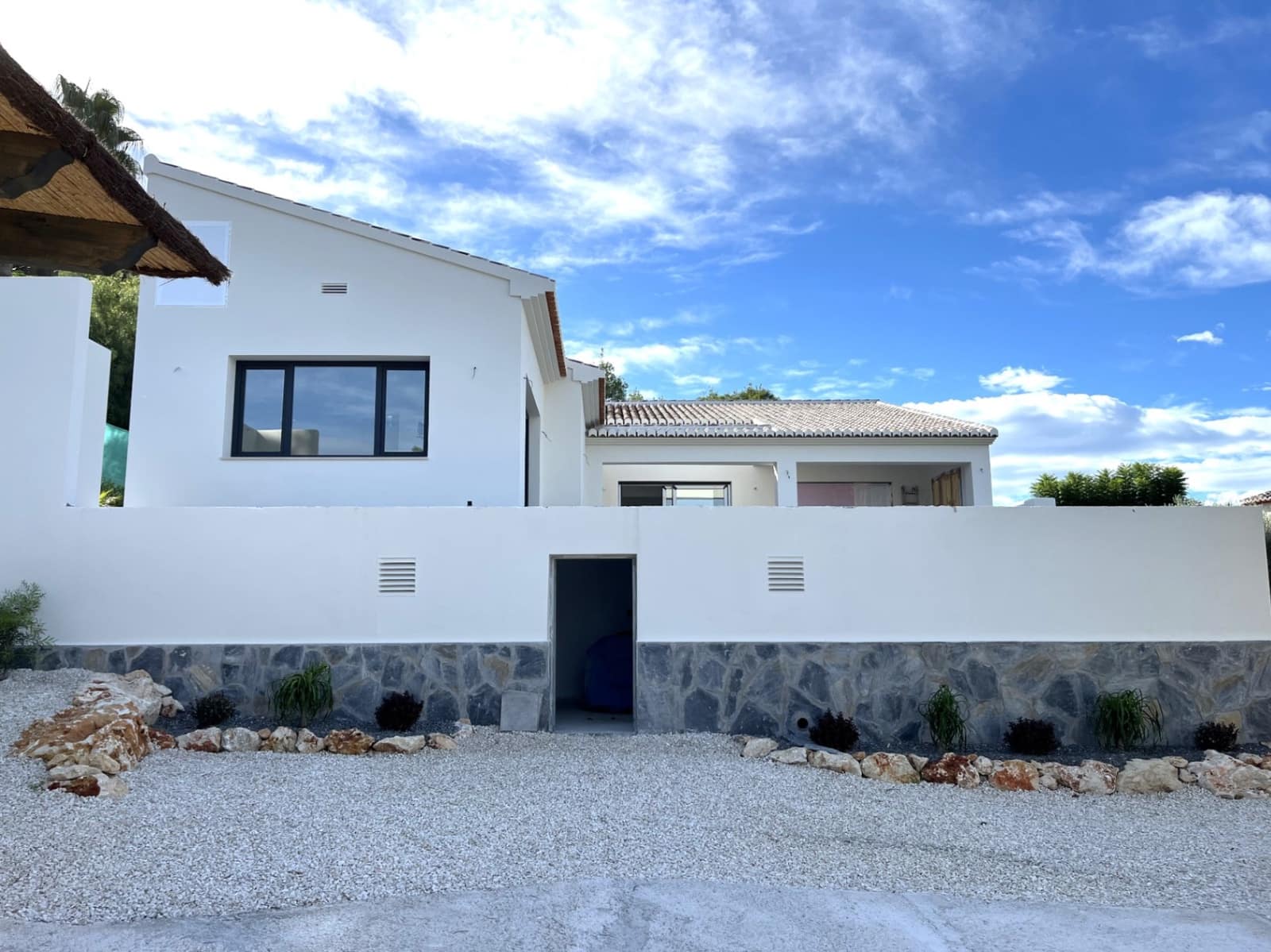 3 bedroom Villa for sale in Javea / Xabia with pool garage - € 1,190,000 (Ref: 8947641)
