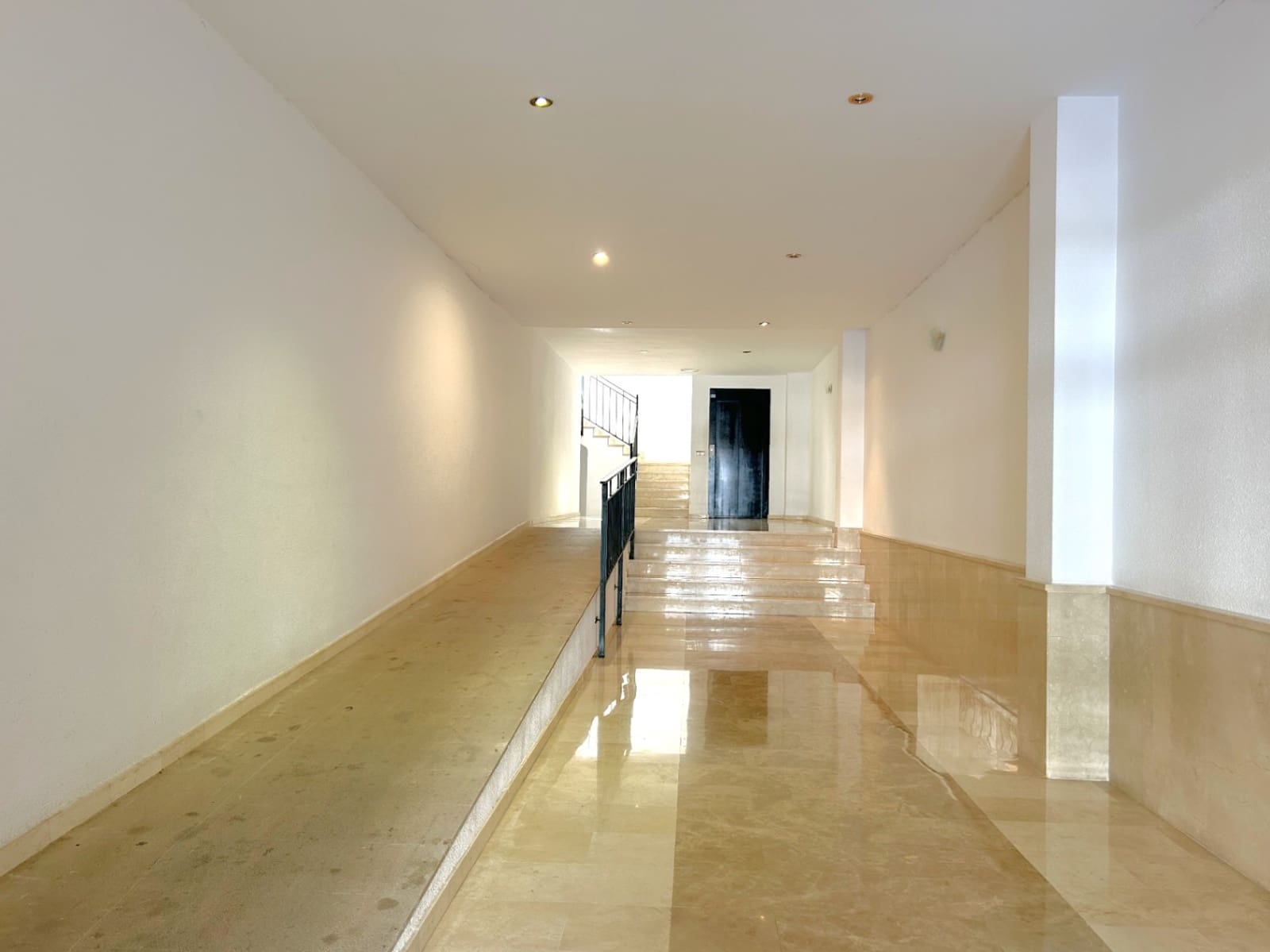3 bedroom Apartment for sale in Javea / Xabia with garage - € 415,000 (Ref: 8947642)