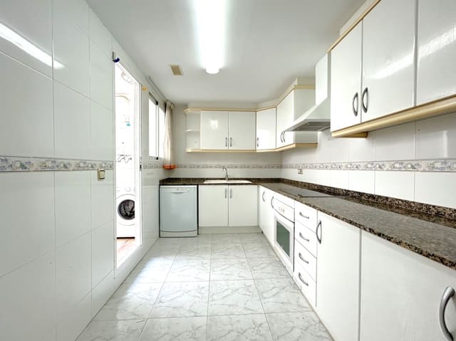 Apartamento de 3 habitaciones en Puerto, Javea / Xàbia en venta con garaje - 415.000 € (Ref: 8947642)