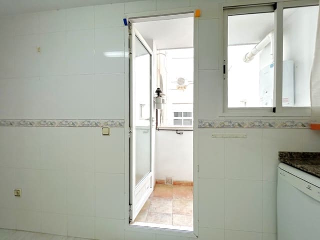 Apartamento de 3 habitaciones en Puerto, Javea / Xàbia en venta con garaje - 415.000 € (Ref: 8947642)