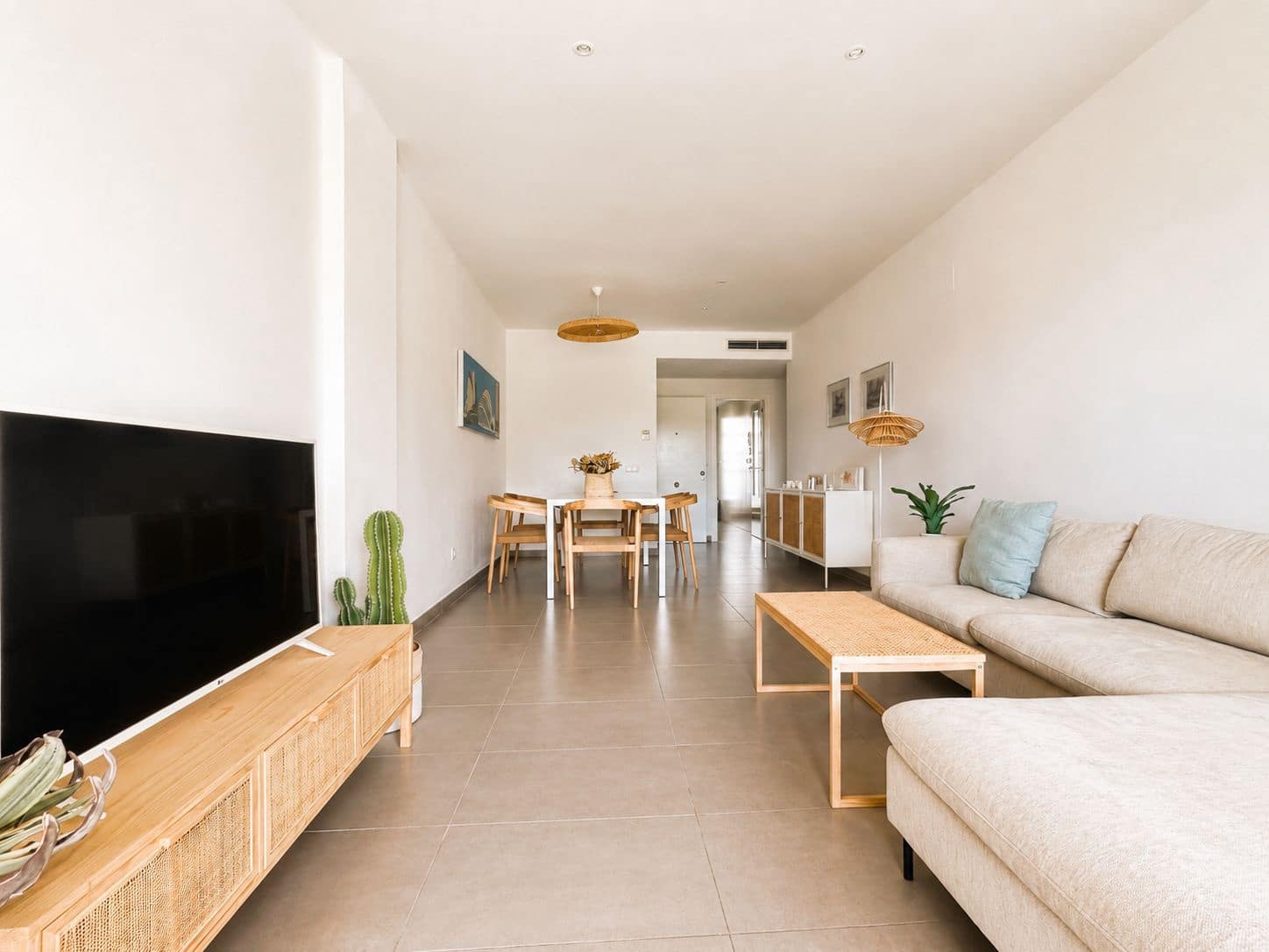 Apartamento de 2 habitaciones en Javea / Xàbia en alquiler con piscina garaje - 1.200 € (Ref: 8981899)