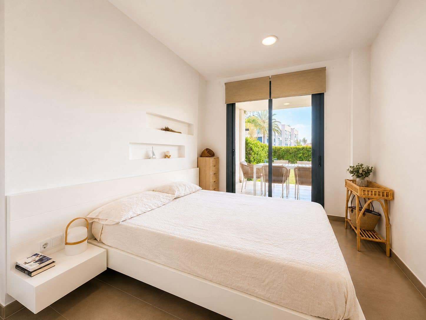 Apartamento de 2 habitaciones en Javea / Xàbia en alquiler con piscina garaje - 1.200 € (Ref: 8981899)