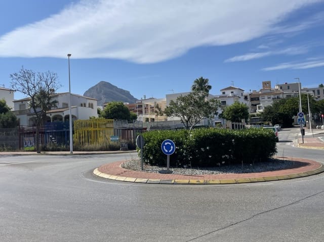 Terrain à Bâtir à vendre à Centro ciudad, Javea / Xàbia - 480 000 € (Ref: 8981900)