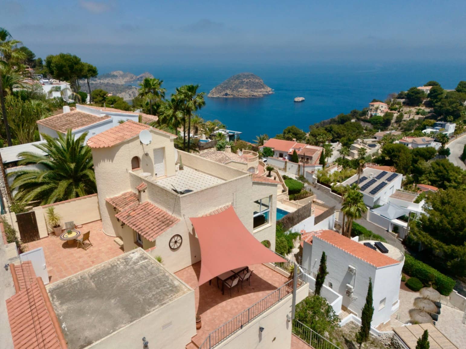 4 bedroom Villa for sale in Javea / Xabia with pool garage - € 995,000 (Ref: 9009928)