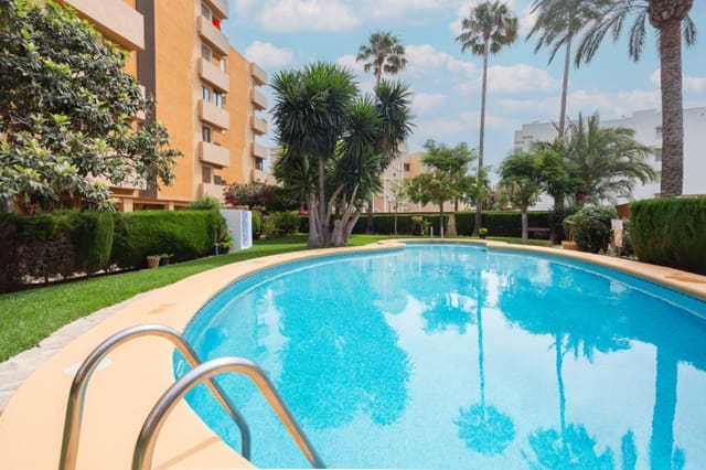 Apartamento de 3 habitaciones en Javea / Xàbia en venta con piscina garaje - 394.000 € (Ref: 9037445)