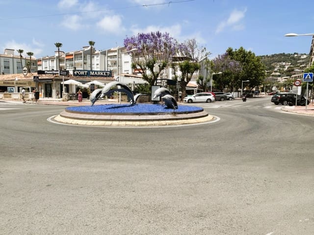 Kommersiell til leie i Javea / Xàbia - € 1 300 (Ref: 9103632)