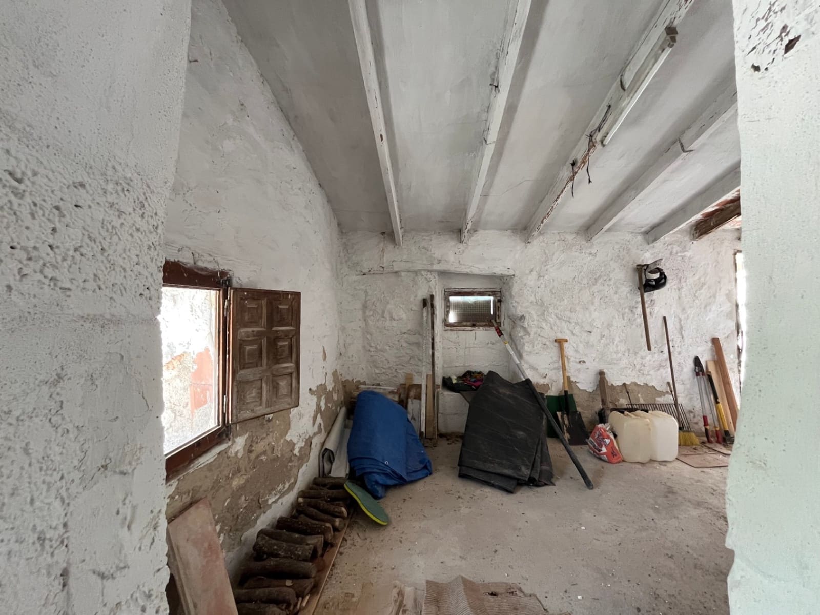 Villa for sale in Javea / Xabia - € 240,000 (Ref: 9103633)