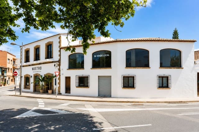 Townhouse for sale in Javea / Xàbia - € 299,000 (Ref: 9117950)