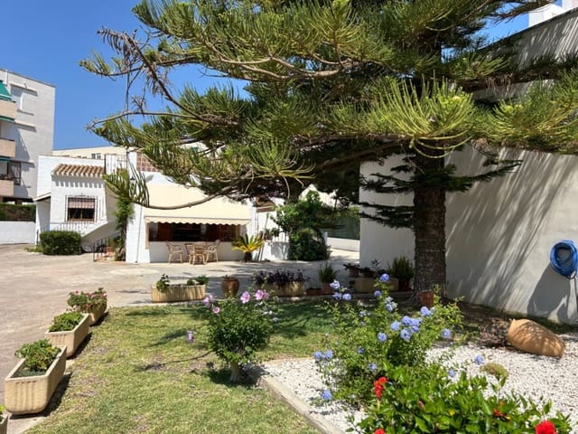 3 bedroom Villa for rent in Arenal, Javea / Xàbia with garage - € 1,200 (Ref: 9117952)