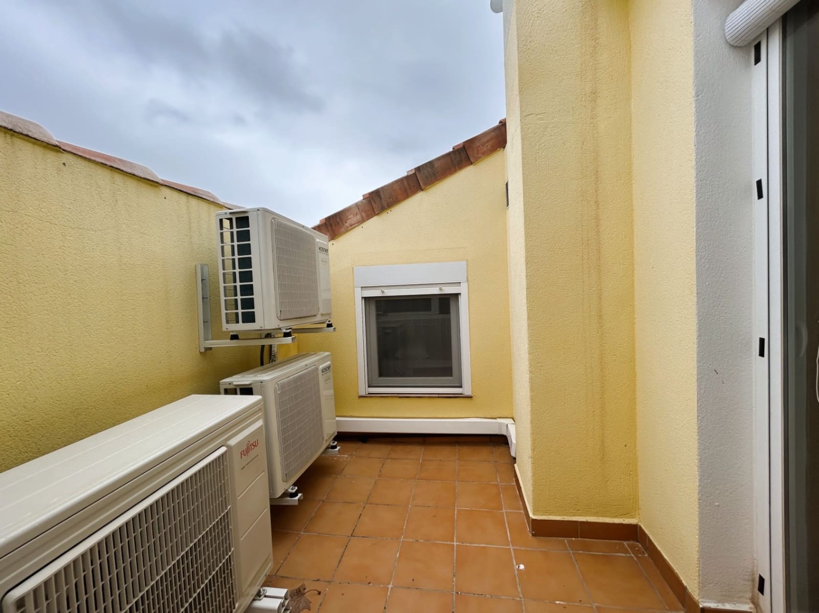 3 sovrum Lägenhet att hyra i Javea / Xabia med pool garage - 1 280 € (Ref: 9117953)