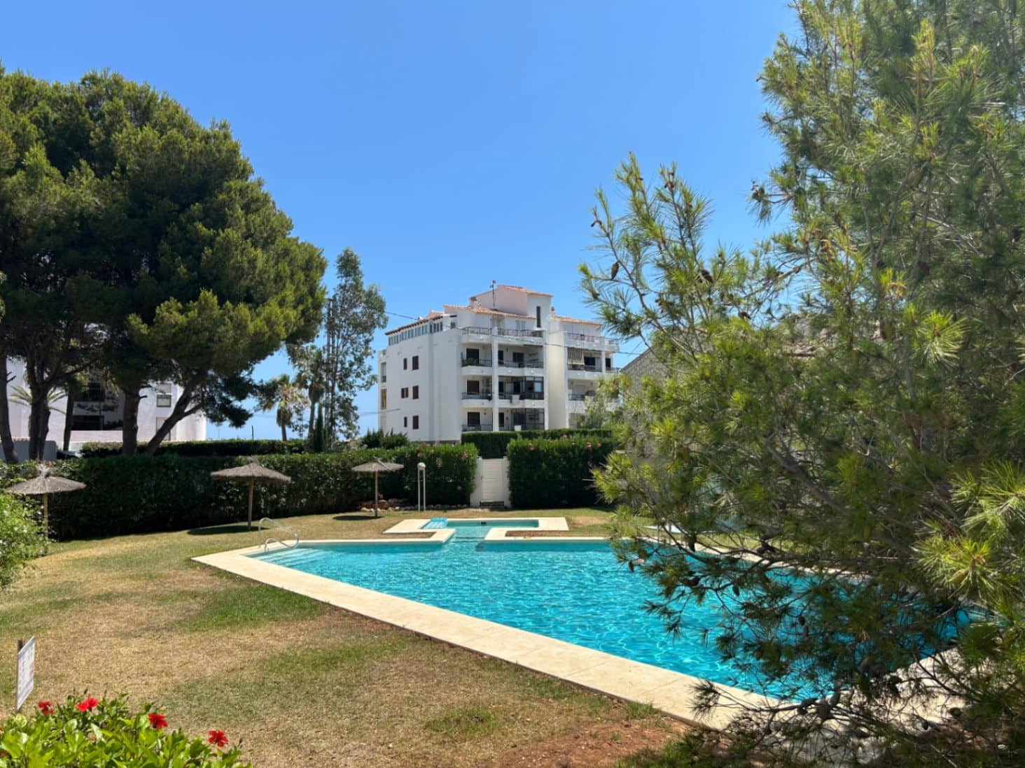 2 sovrum Lägenhet till salu i Javea / Xabia med pool - 299 000 € (Ref: 9123611)