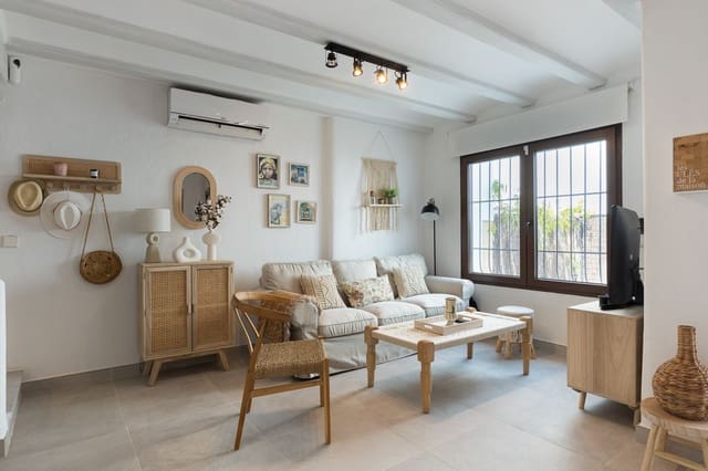 Apartamento de 3 habitaciones en Javea / Xàbia en venta con piscina garaje - 545.000 € (Ref: 9201612)