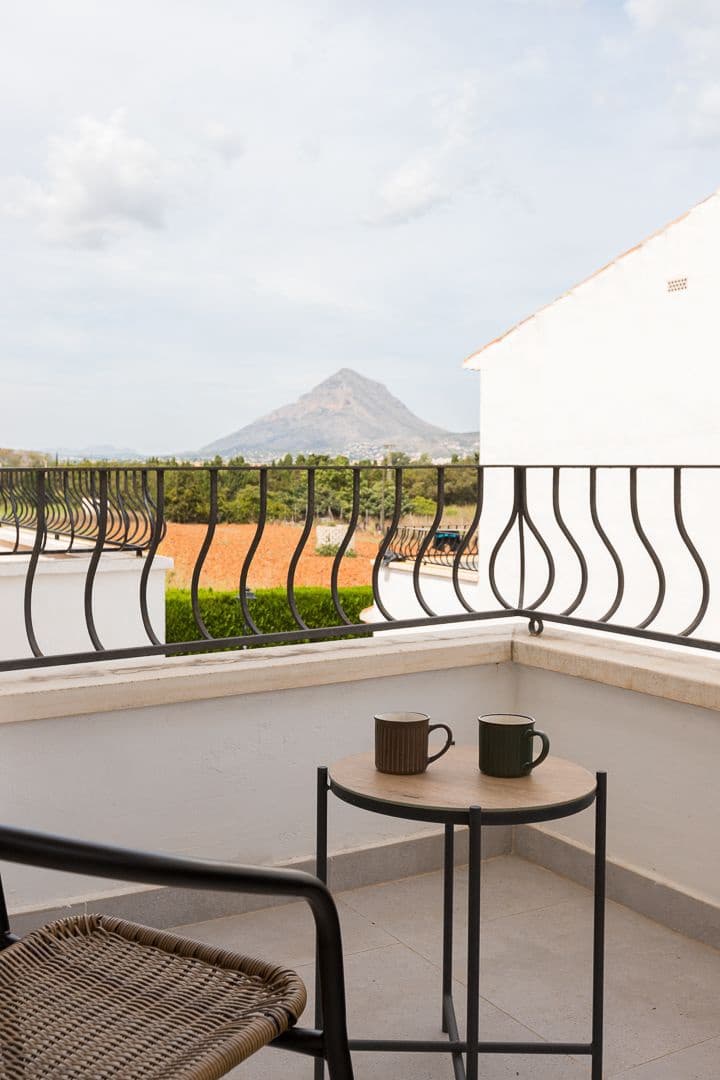 Apartamento de 3 habitaciones en Javea / Xàbia en venta con piscina garaje - 545.000 € (Ref: 9201612)