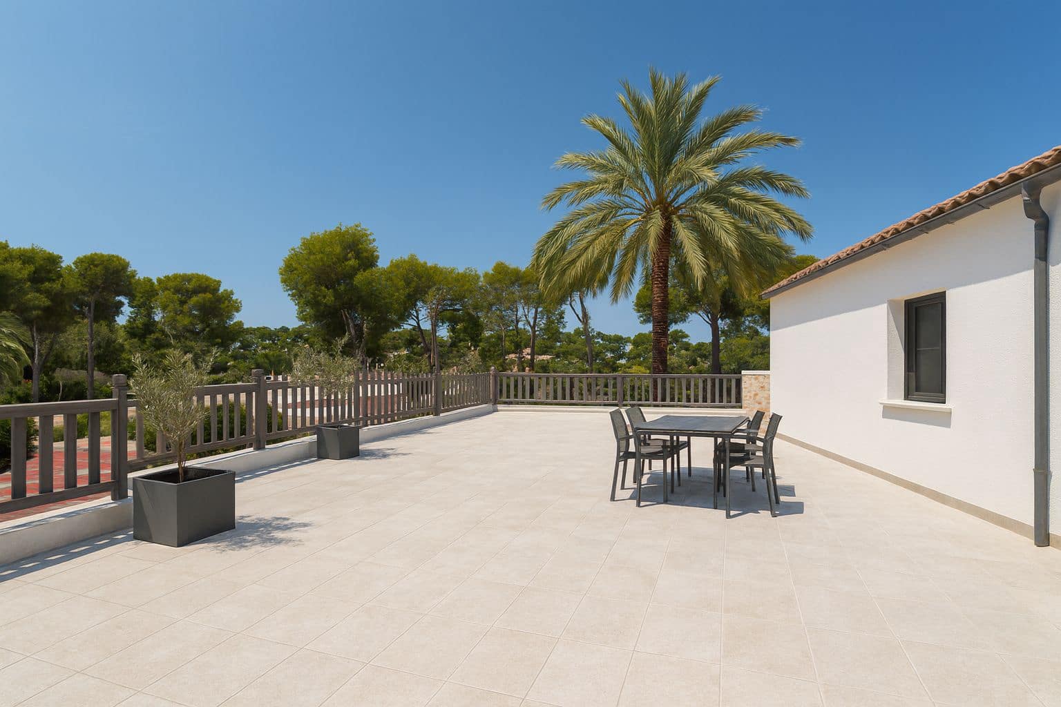 Villa for sale in Javea / Xabia with garage - € 450,000 (Ref: 9223669)