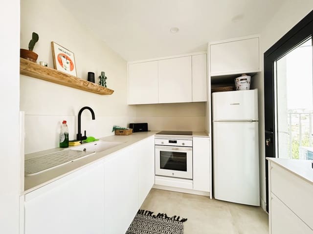 Apartamento de 2 habitaciones en Javea / Xàbia en alquiler con garaje - 850 € (Ref: 9258203)