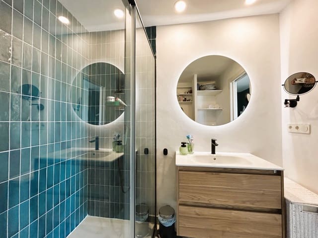 Apartamento de 2 habitaciones en Javea / Xàbia en alquiler con garaje - 850 € (Ref: 9258203)