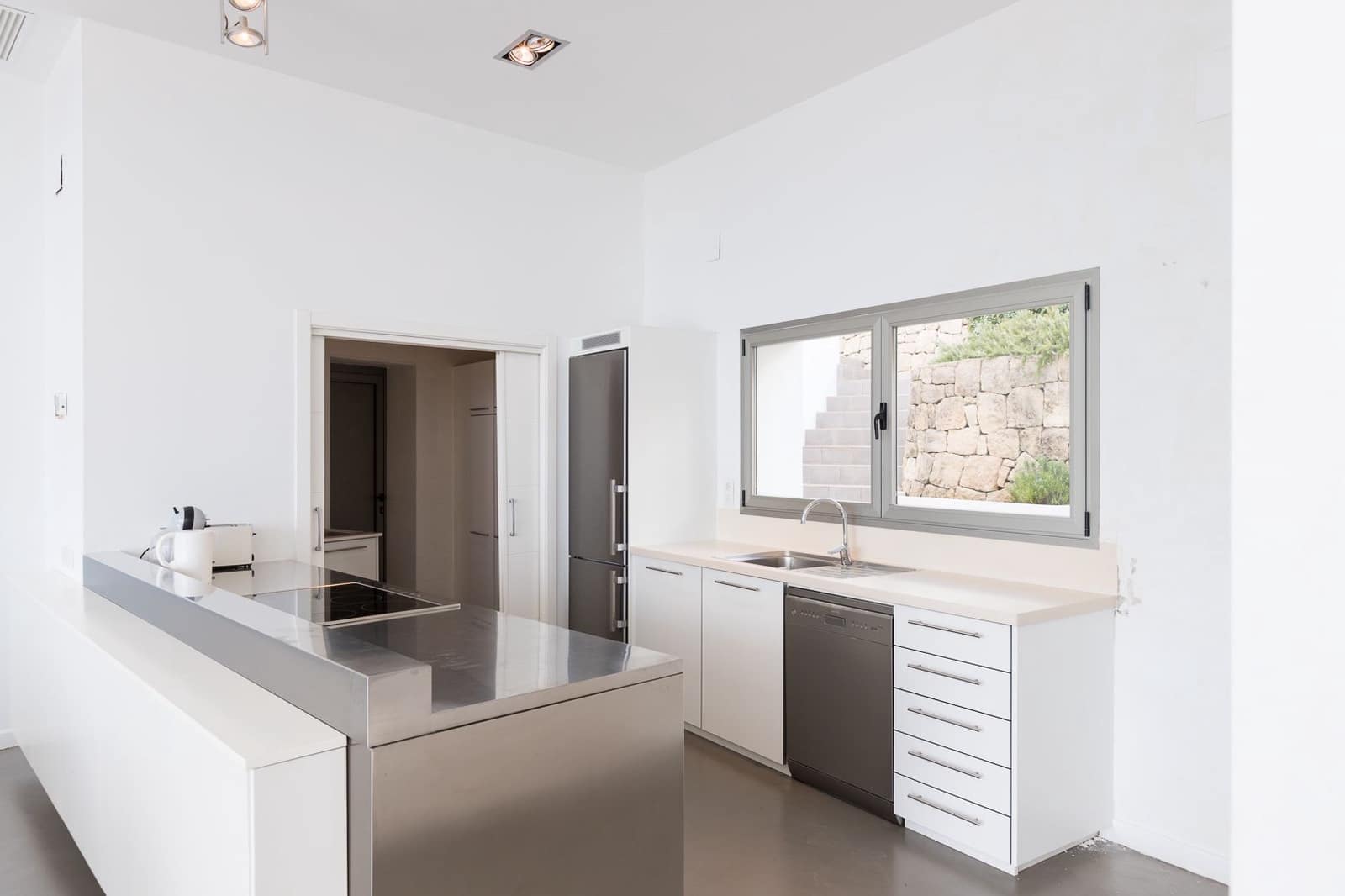 3 bedroom Villa for sale in Javea / Xabia with pool garage - € 2,000,000 (Ref: 9343696)