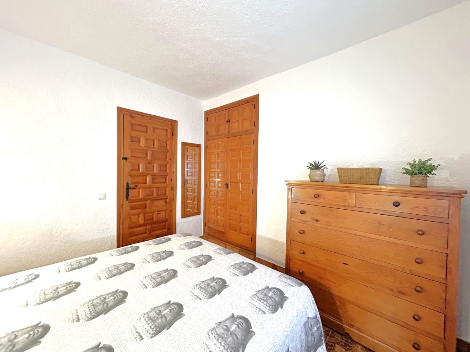 Villa/Maison de 1 chambre à louer à Javea / Xabia avec garage - 800 € (Ref: 9402445)