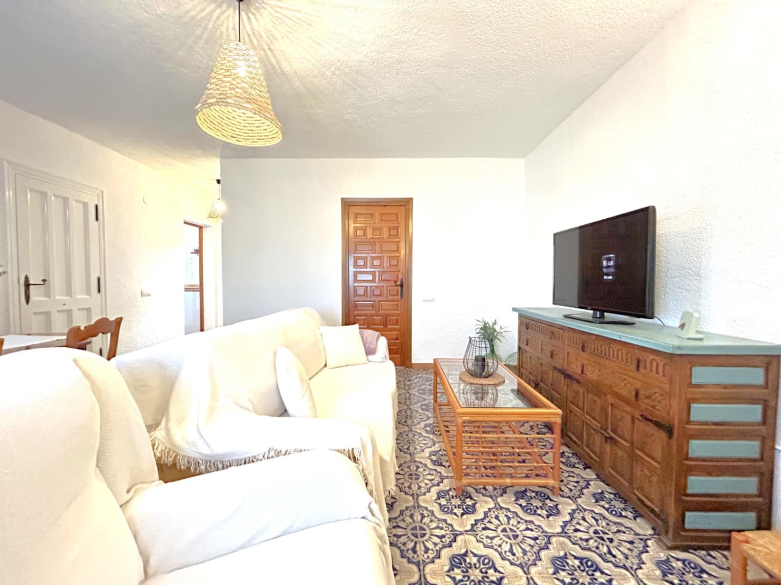 Villa/Maison de 1 chambre à louer à Javea / Xabia avec garage - 800 € (Ref: 9402445)