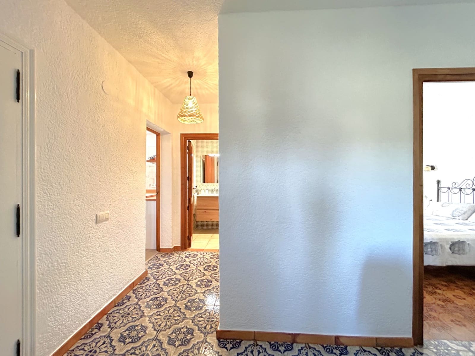 Villa/Maison de 1 chambre à louer à Javea / Xabia avec garage - 800 € (Ref: 9402445)