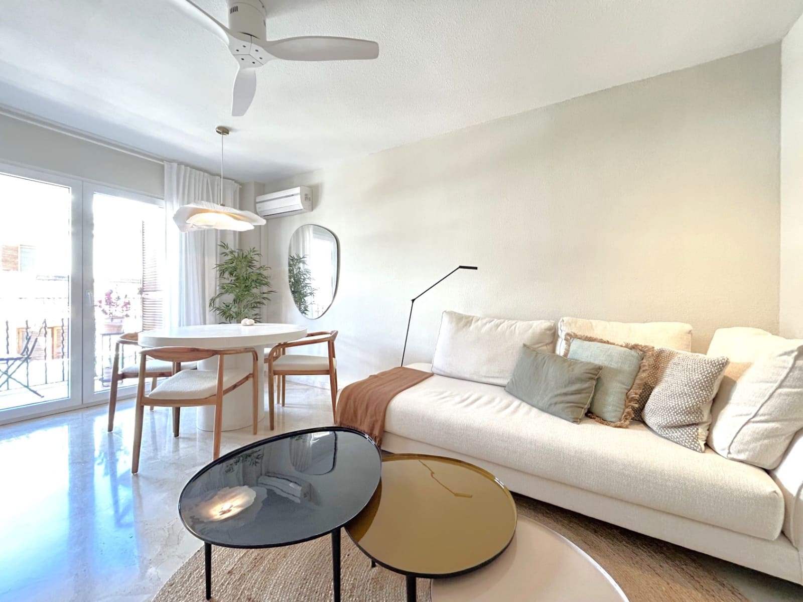 2 sovrum Lägenhet att hyra i Javea / Xabia med garage - 1 200 € (Ref: 9402446)