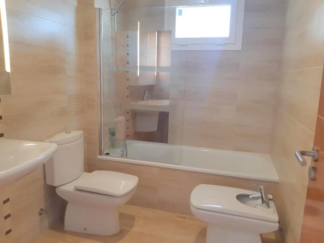 4 makuuhuone Kattohuoneisto vuokrattavana paikassa Javea / Xabia mukana uima-altaan 
autotalli - 1 600 € (Ref: 9469953)