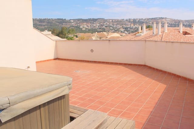 4 bedroom Penthouse for rent in Javea / Xàbia with pool garage - € 1,600 (Ref: 9469953)