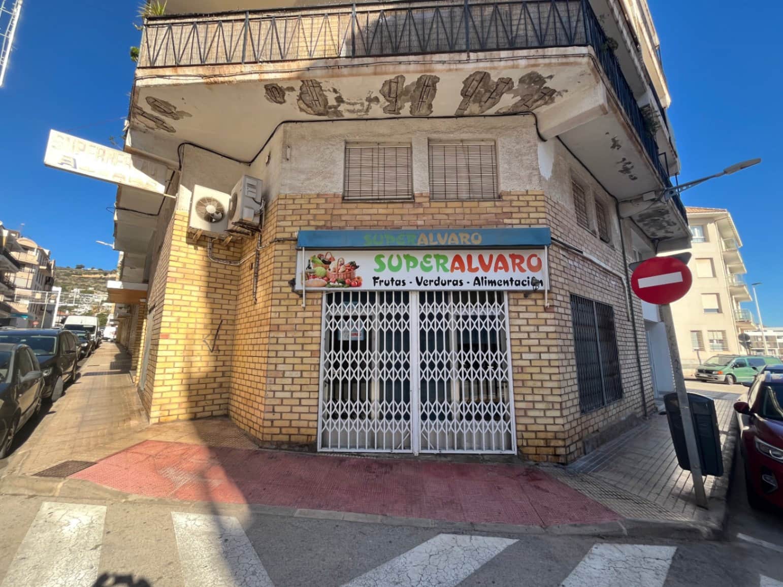 Kaupallinen myytävänä paikassa Javea / Xabia - 235 000 € (Ref: 9489844)