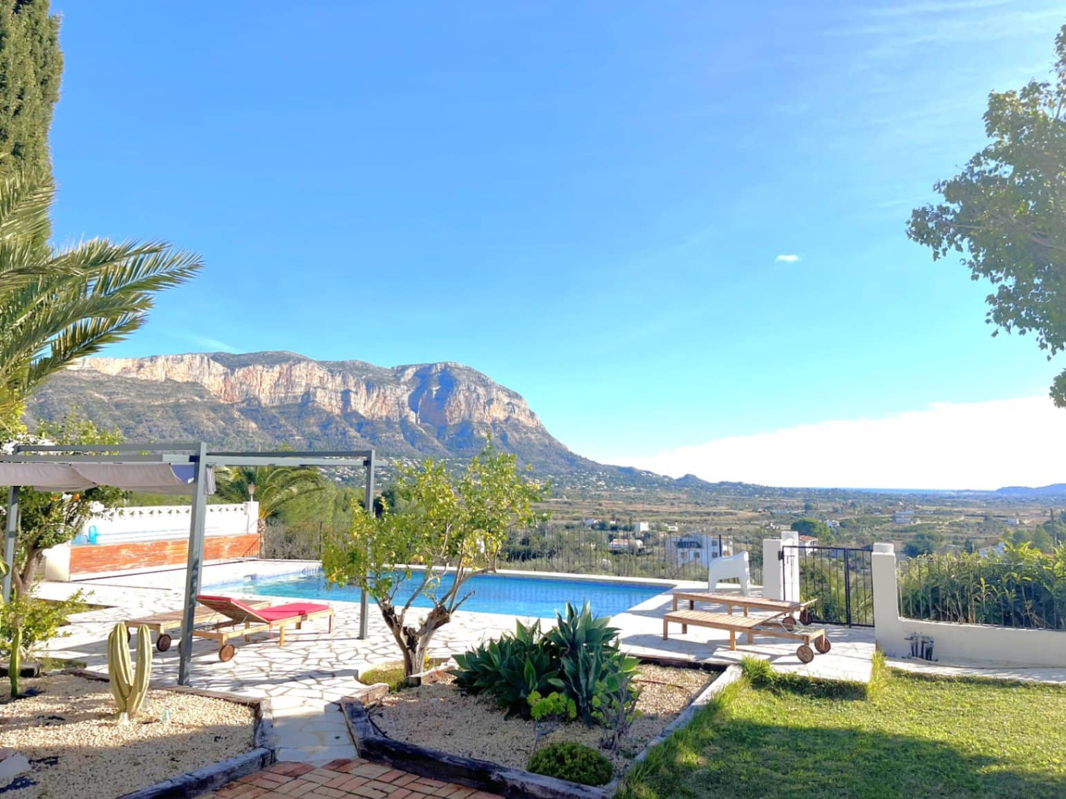 5 soverom Villa til salgs i Jesus Pobre med svømmebasseng garasje - € 695 000 (Ref: 9503584)