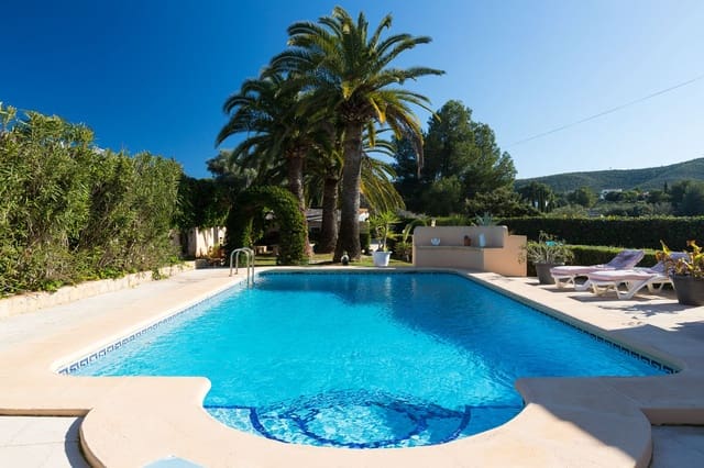 3 soveværelse Villa til salg i Javea / Xàbia med garage - € 510.000 (Ref: 9503586)