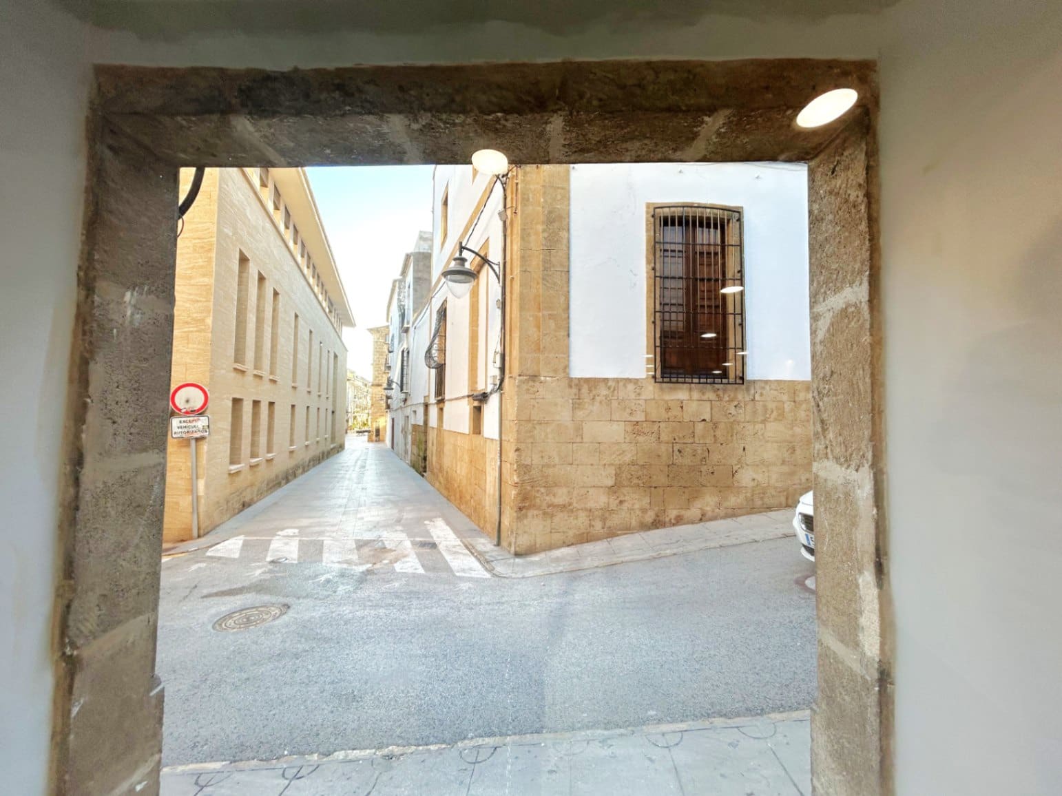 Erhverv til leje i Javea / Xabia - € 1.350 (Ref: 9516595)