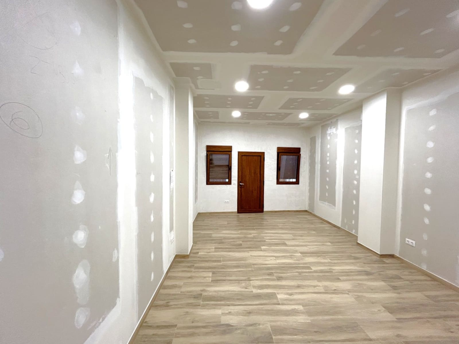 Erhverv til leje i Javea / Xabia - € 1.350 (Ref: 9516595)