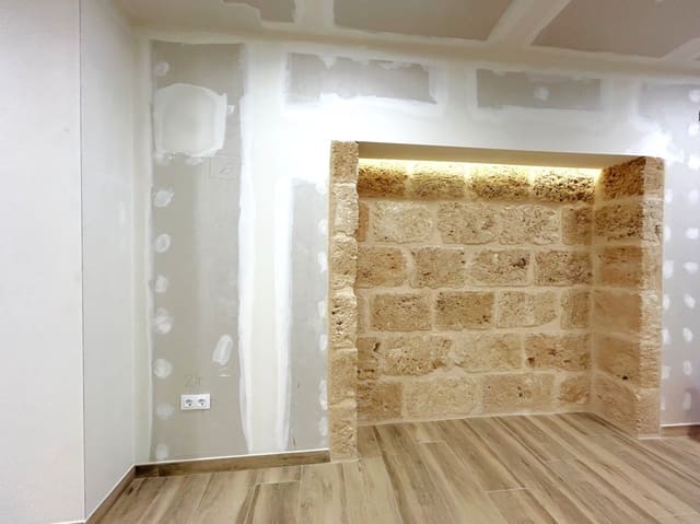 Erhverv til leje i Javea / Xàbia - € 1.350 (Ref: 9516595)