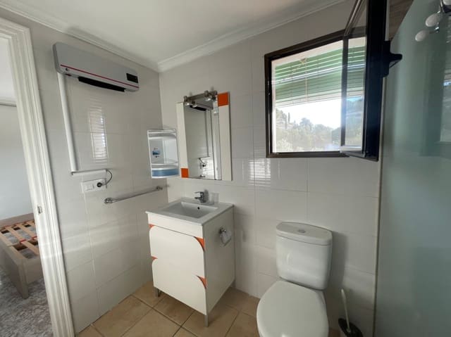 3 bedroom Apartment for rent in Javea / Xàbia - € 1,300 (Ref: 9516596)