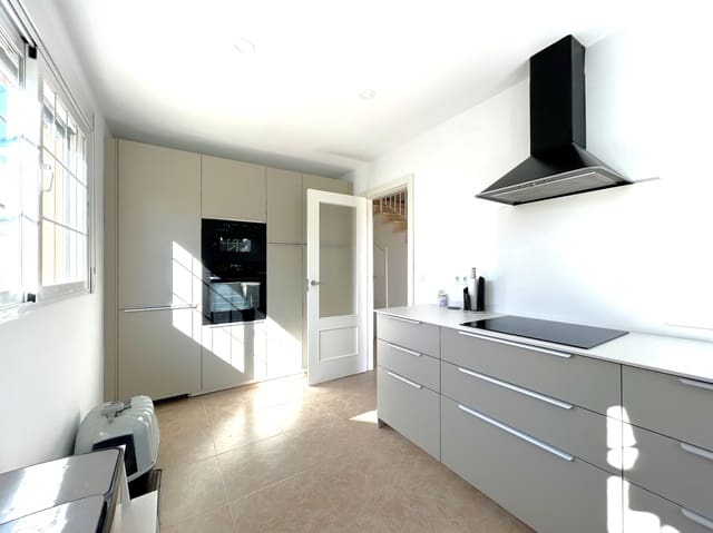 3 bedroom Terraced Villa for rent in Javea / Xàbia with pool garage - € 1,750 (Ref: 9559383)