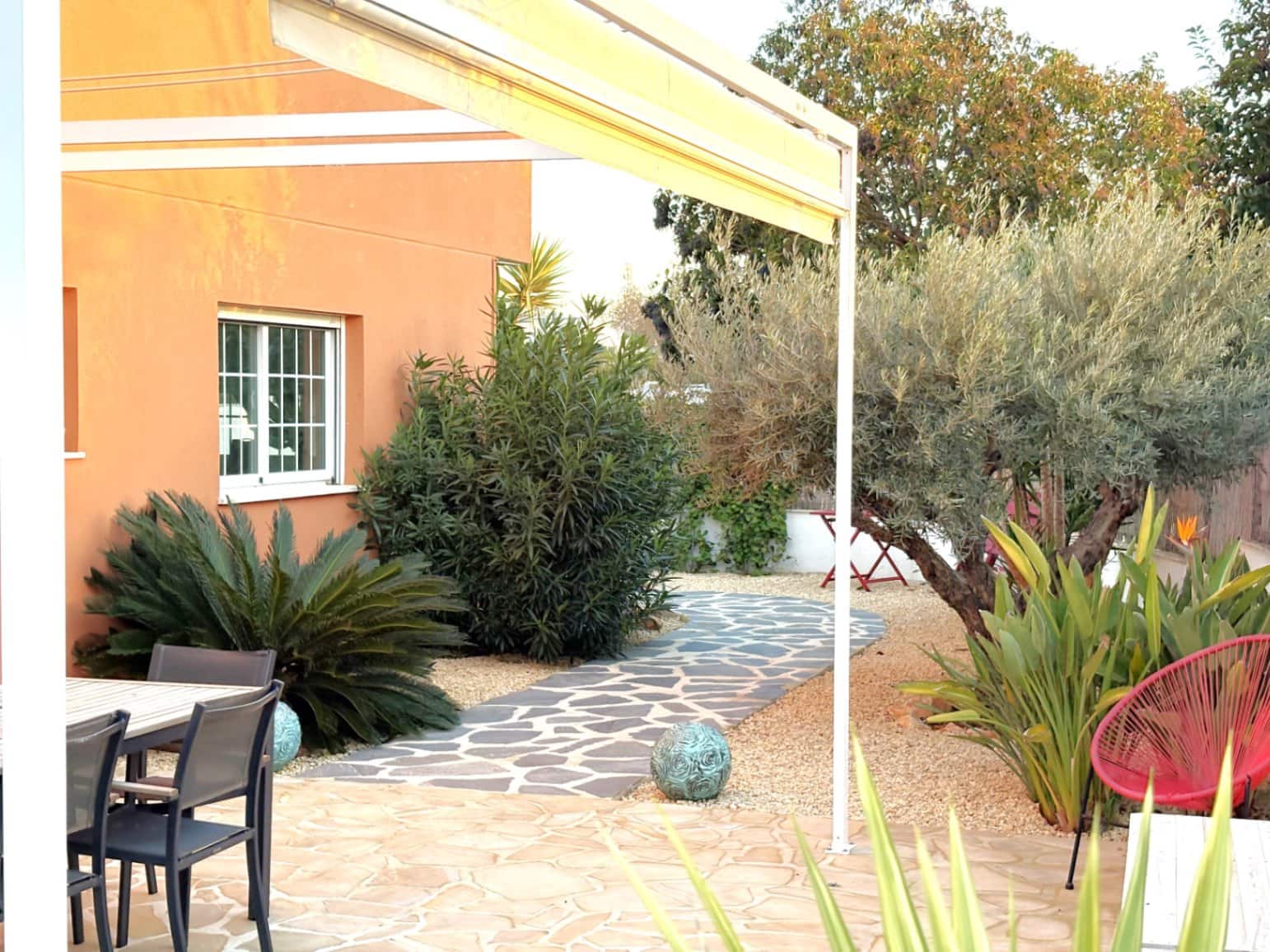 3 bedroom Terraced Villa for rent in Javea / Xabia with pool garage - € 1,750 (Ref: 9559383)