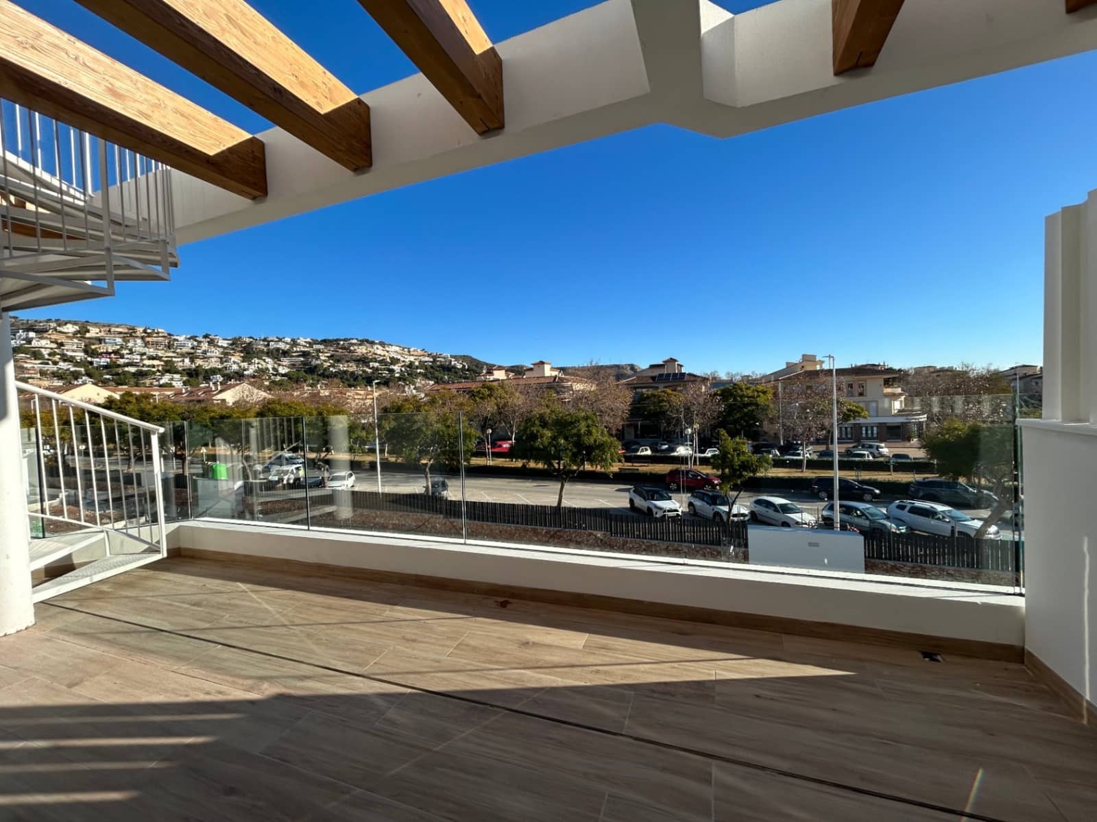 3 soveværelse Lejlighed til leje i Javea / Xabia med swimmingpool garage - € 1.800 (Ref: 9559384)