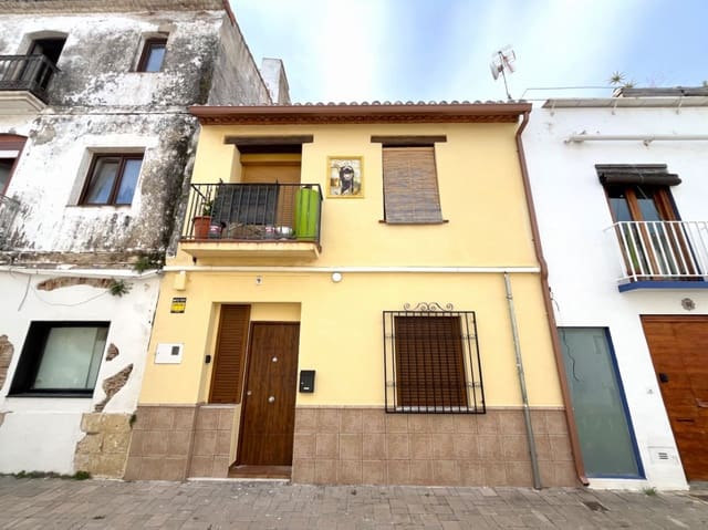 Apartamento de 2 habitaciones en Dénia en venta - 315.000 € (Ref: 9559385)