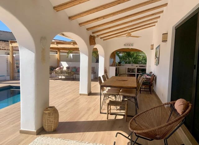 4 makuuhuone Huvila myytävänä paikassa Partida Tosal - Zona del Castellans, Javea / Xàbia mukana uima-altaan 
autotalli - 1 150 000 € (Ref: 9592301)