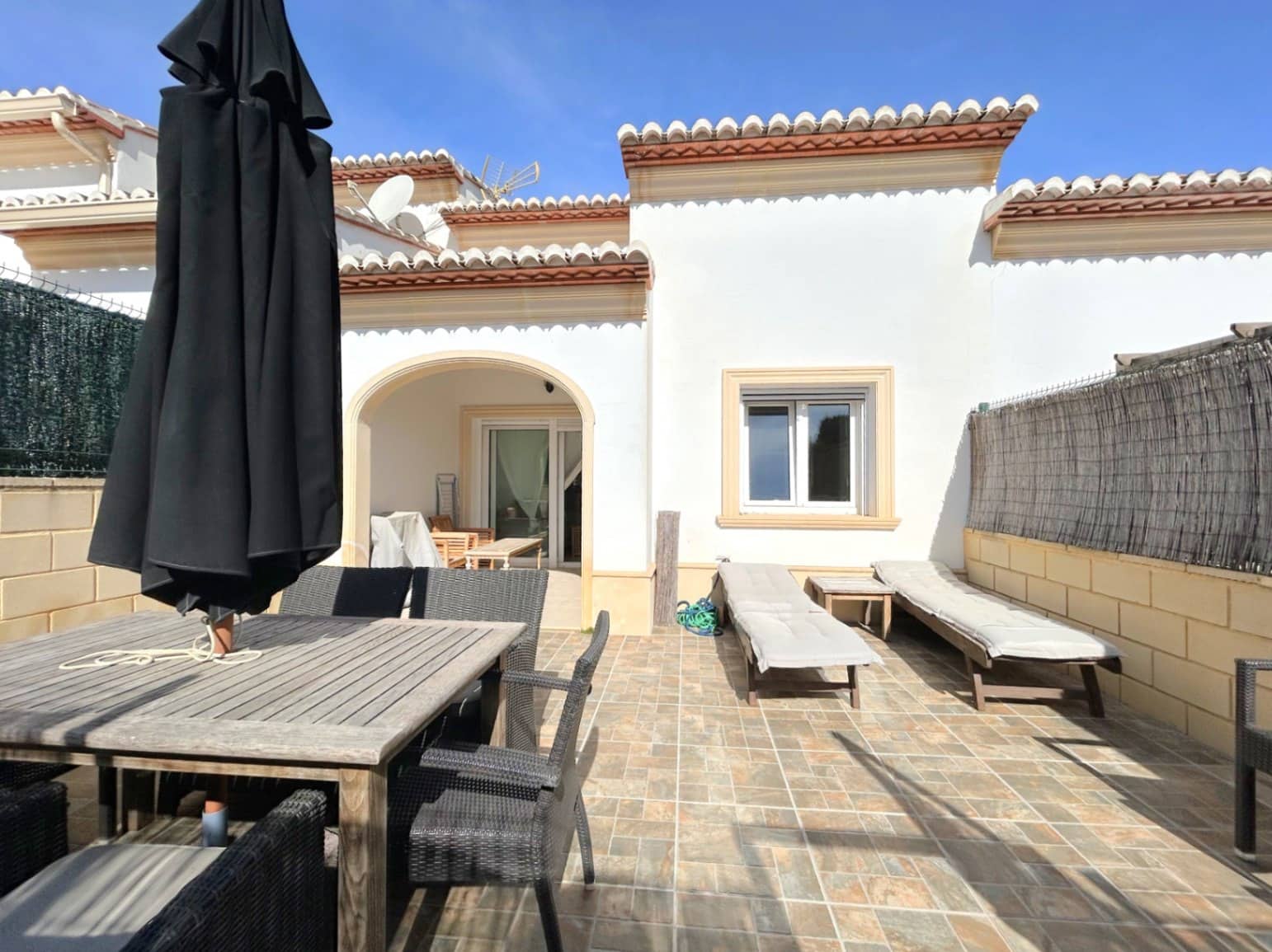 2 soveværelse Lejlighed til salg i Benitachell / Benitatxell med swimmingpool garage - € 315.000 (Ref: 9614274)