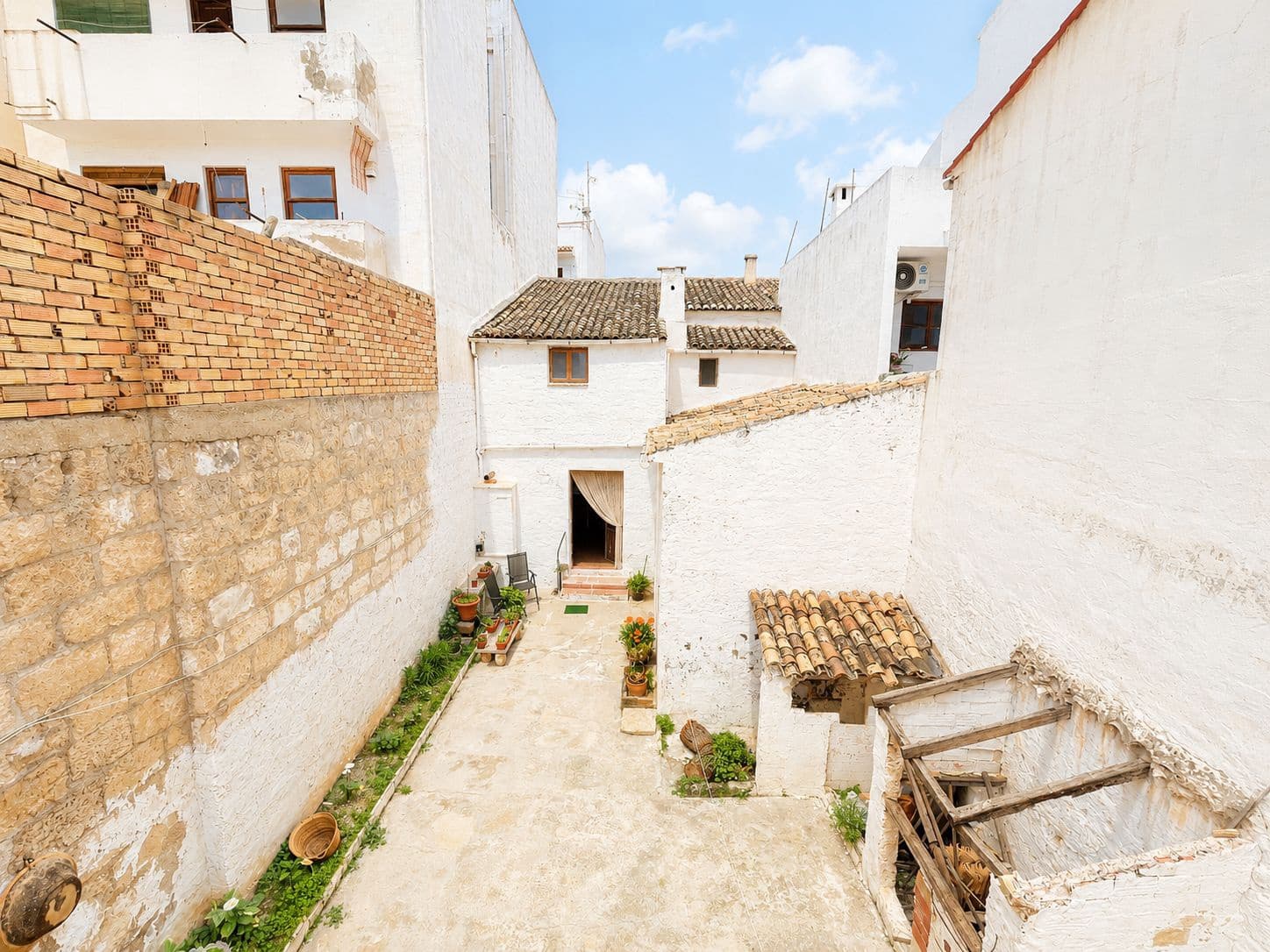 4 bedroom Townhouse for sale in Javea / Xabia with garage - € 499,000 (Ref: 9646306)