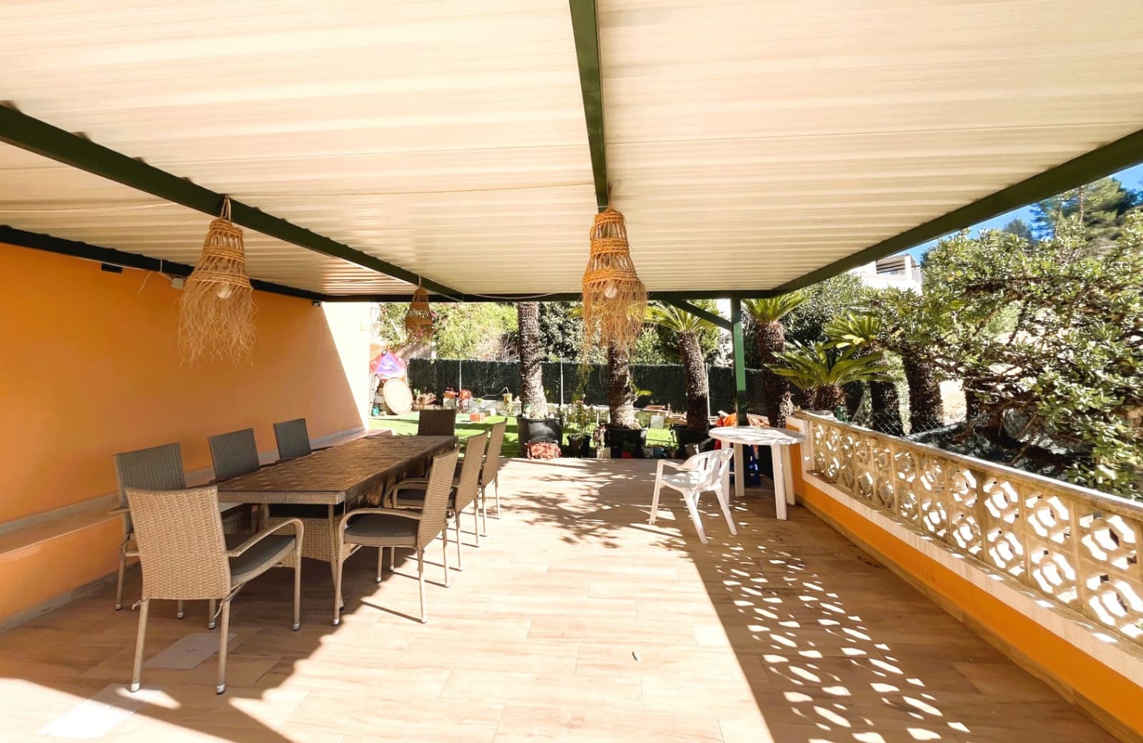 4 makuuhuone Huvila vuokrattavana paikassa Javea / Xabia mukana uima-altaan 
autotalli - 2 800 € (Ref: 9665447)