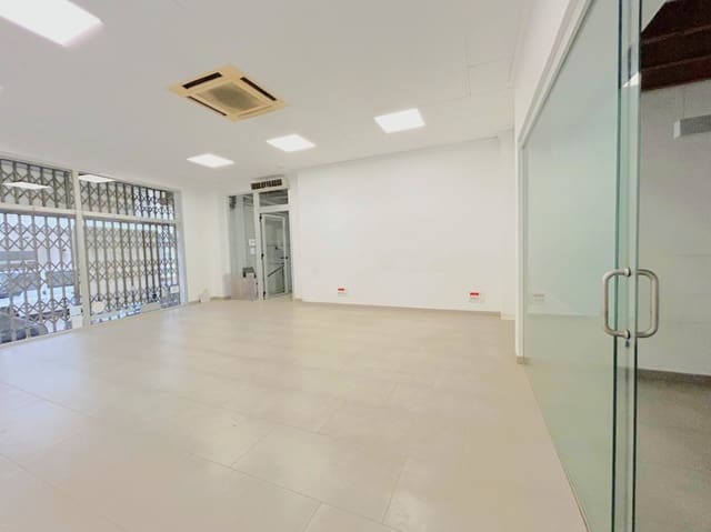 Erhverv til leje i Javea / Xàbia - € 1.800 (Ref: 9680586)