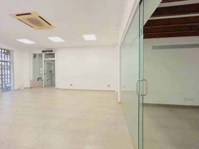 Erhverv til leje i Javea / Xàbia - € 1.800 (Ref: 9680586)