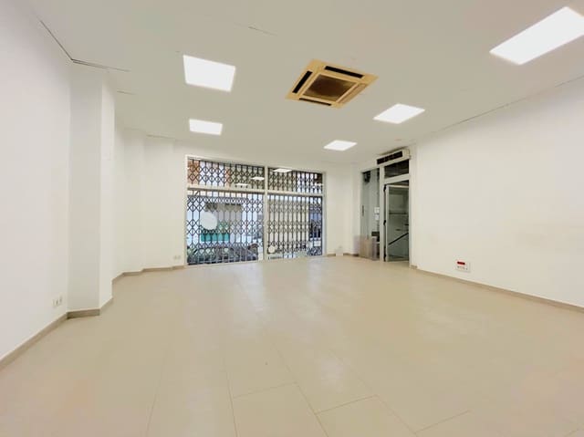 Erhverv til leje i Javea / Xàbia - € 1.800 (Ref: 9680586)