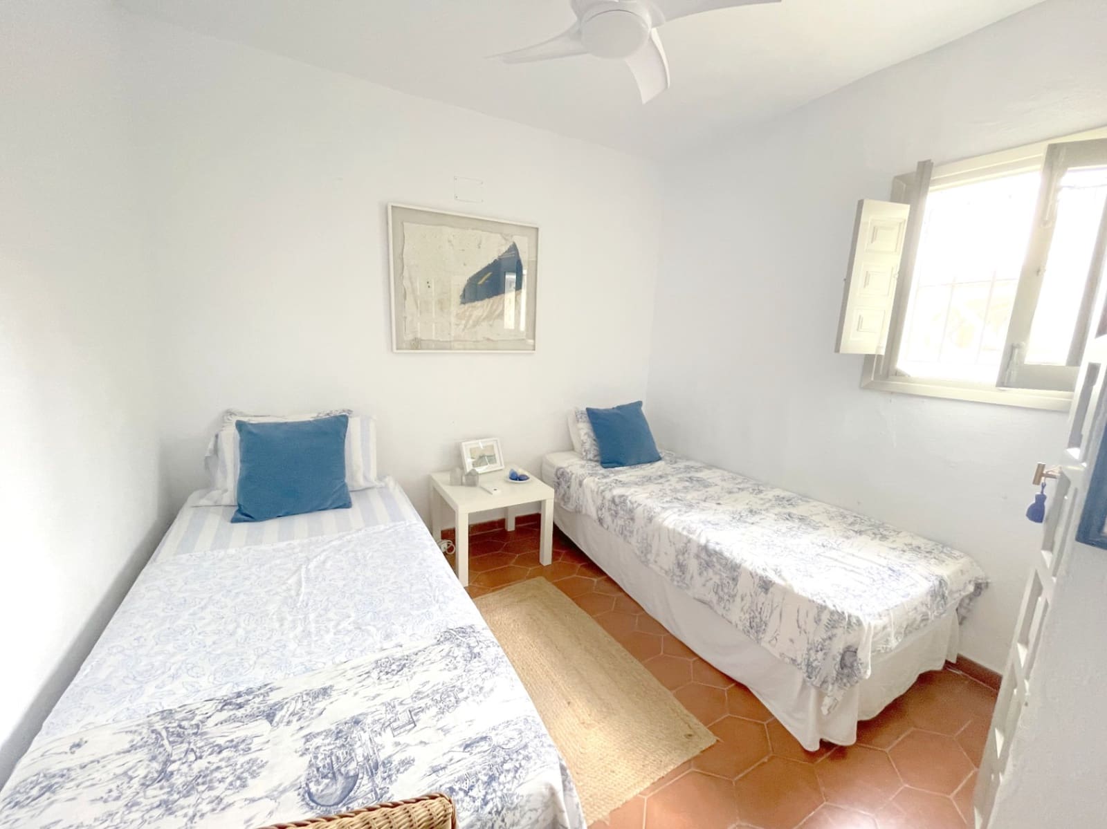 Villa/Maison de 4 chambres à louer à Javea / Xabia avec piscine garage - 2 300 € (Ref: 9720509)