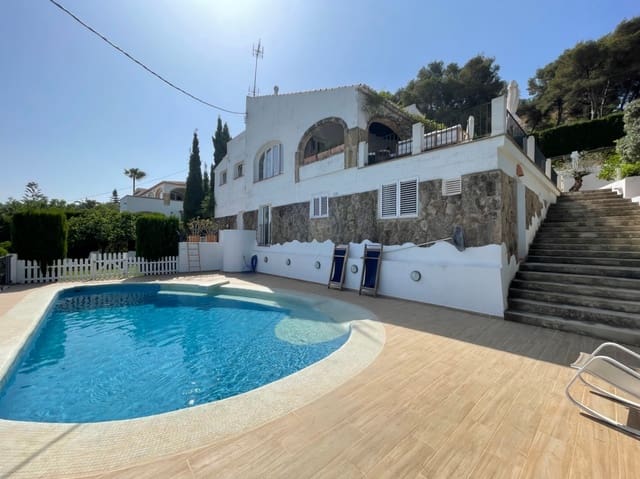 4 bedroom Villa for rent in Javea / Xàbia with pool garage - € 2,300 (Ref: 9720509)